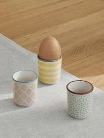 Bloomingville Handbemalte Eierbecher Patrizia Mit Verspieltem Muster, 3er-Set – Bild 3
