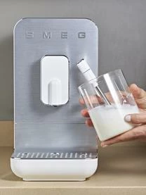 Smeg Kaffeemaschine 50's Style – Bild 15