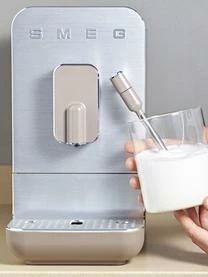 Smeg Kaffeemaschine 50's Style – Bild 14